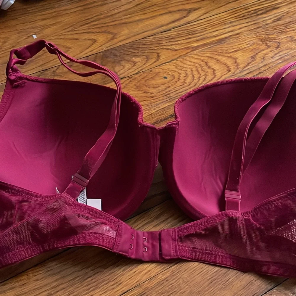 Victorias Secret lined Demi bra size 36 D with velvet interchangeable straps